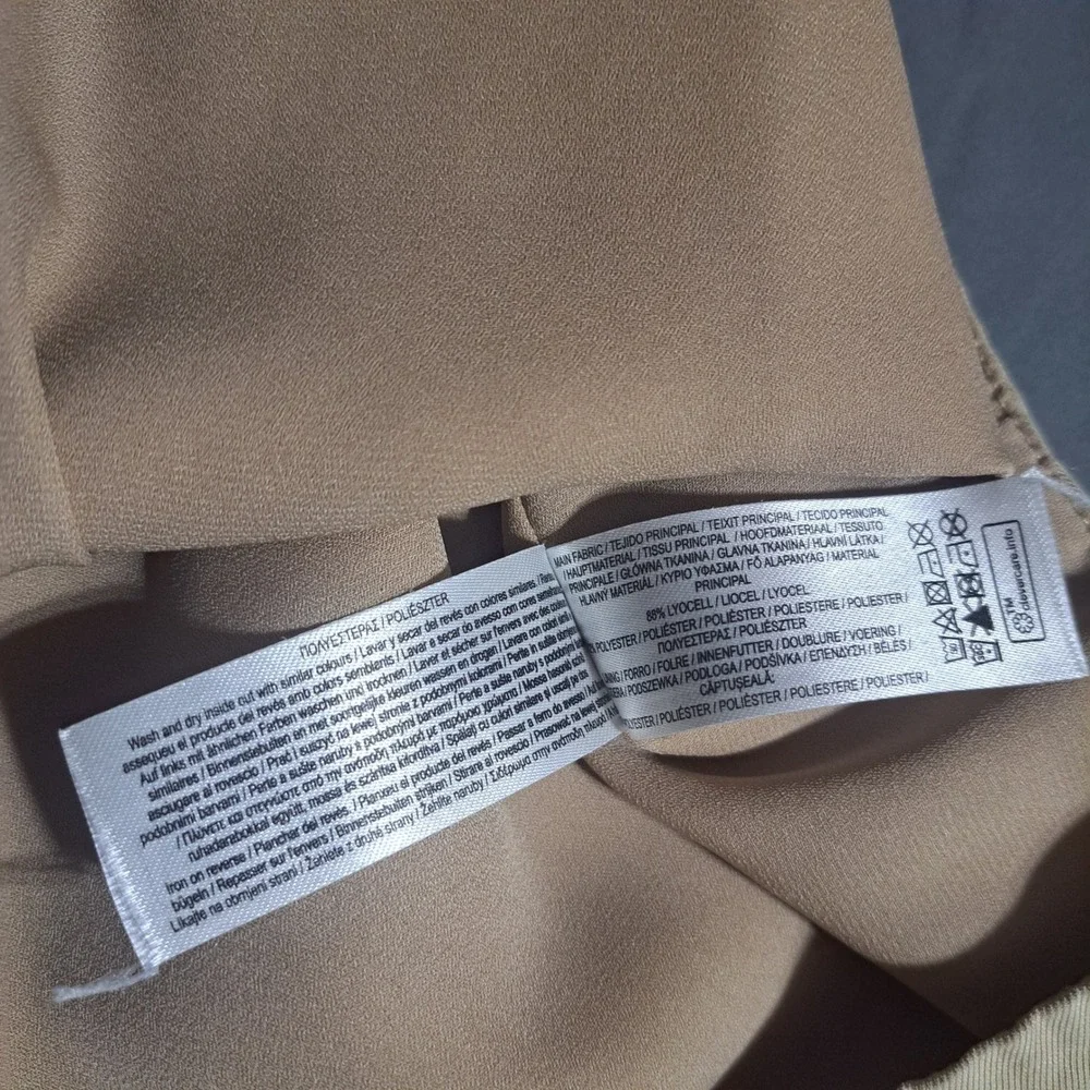 Primark tie front